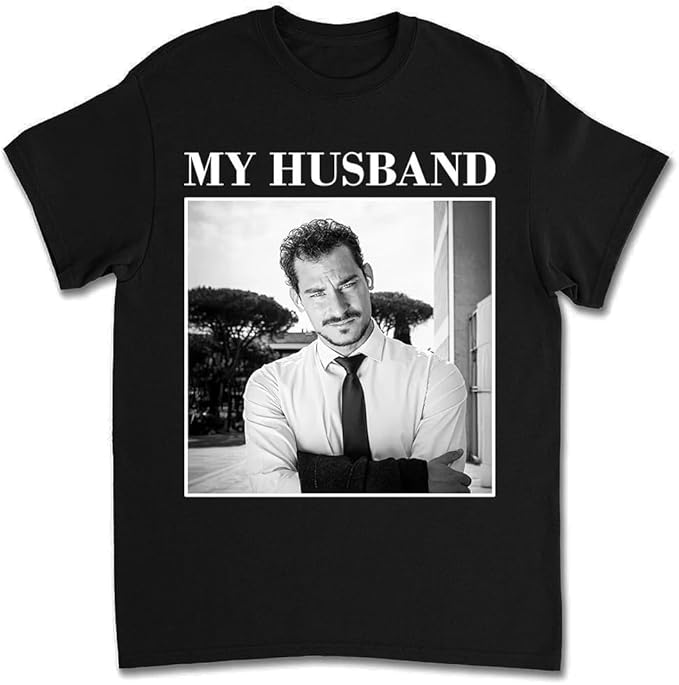 Personalized Family Shirt Gift for Dog Cat Dad Mom Pet Lovers on Fathers Mothers Day Birthday Unisex Tee Gift for Men Women