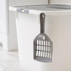 IRIS USA Cat Litter Box, Large Cat Box Enclosure, Top Entry with Litter Catching Lid, Enclosed with Scoop, White/Gray