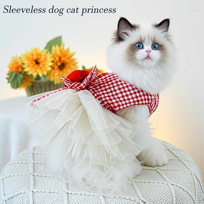 Plaid Small Dog Dress with Leash Ring Valentines Cat Outfit Dog Tutu Princess Holiday Puppy Clothes with Bow Knot and Heart Pet Apparel for Kitten Chihuahua Yorkie (Red, Small)