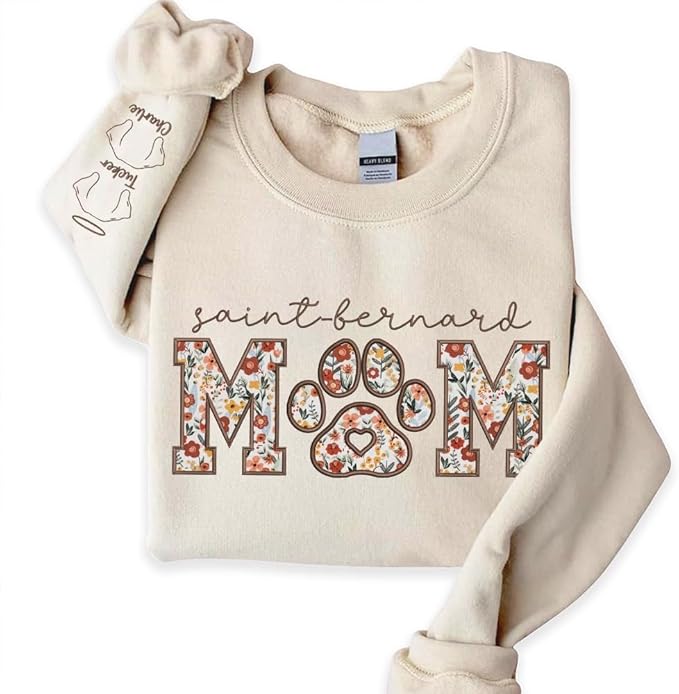 CHILLEVER Personalized Embroidered Dog Mom Sweatshirt, Dog Mama Crewneck, Gift for Mom, Pet Name On The Sleeve