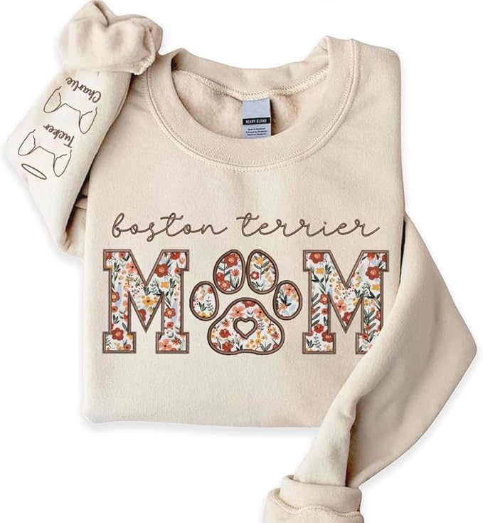 CHILLEVER Personalized Embroidered Dog Mom Sweatshirt, Dog Mama Crewneck, Gift for Mom, Pet Name On The Sleeve