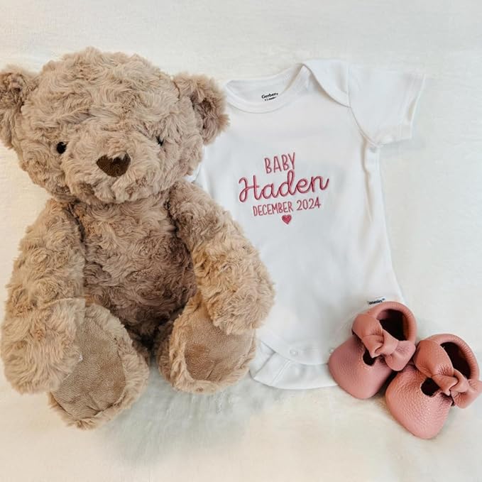 COUPLEHOODIES Personalized Baby Onesie Bodysuit – Custom Embroidery Gift for Pregnancy Reveal Baby Shower or First Grandchild