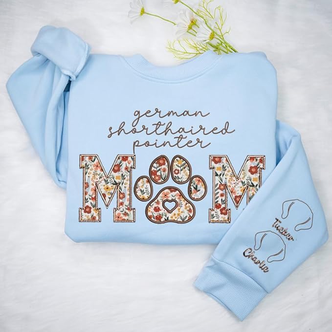 CHILLEVER Personalized Embroidered Dog Mom Sweatshirt, Dog Mama Crewneck, Gift for Mom, Pet Name On The Sleeve