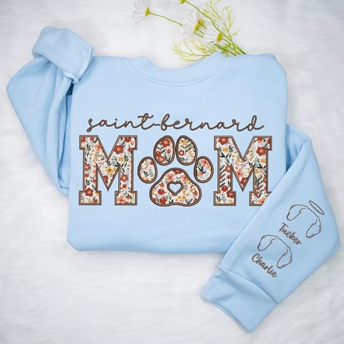 CHILLEVER Personalized Embroidered Dog Mom Sweatshirt, Dog Mama Crewneck, Gift for Mom, Pet Name On The Sleeve