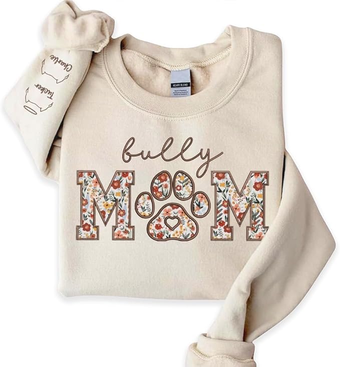 CHILLEVER Personalized Embroidered Dog Mom Sweatshirt, Dog Mama Crewneck, Gift for Mom, Pet Name On The Sleeve