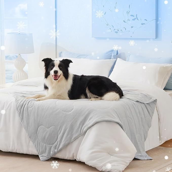 Cooling Blanket for Extra Large Dogs - High Q-MAX 0.4+ Cold Washable Pet Blanket, Travel Soft Dog Summer Essentials, Grey, 50"x60"