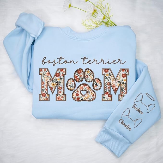 CHILLEVER Personalized Embroidered Dog Mom Sweatshirt, Dog Mama Crewneck, Gift for Mom, Pet Name On The Sleeve