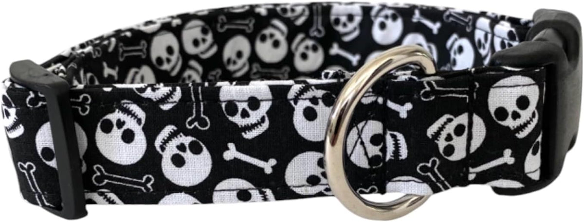 Skulls and Bones Dog Collar (X-Large (1/5" wide))