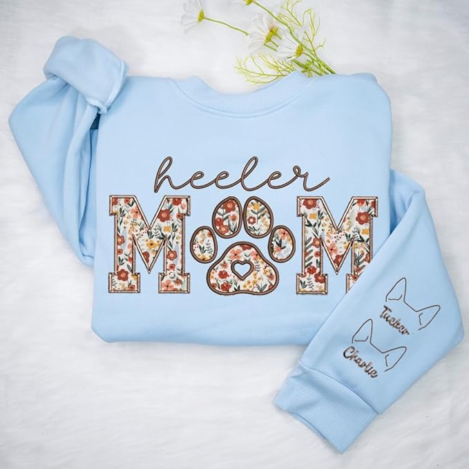 CHILLEVER Personalized Embroidered Dog Mom Sweatshirt, Dog Mama Crewneck, Gift for Mom, Pet Name On The Sleeve