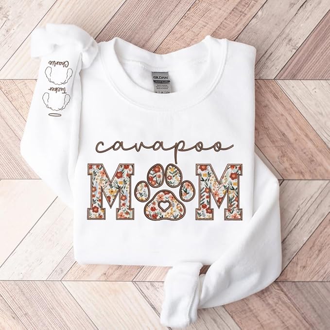 CHILLEVER Personalized Embroidered Dog Mom Sweatshirt, Dog Mama Crewneck, Gift for Mom, Pet Name On The Sleeve