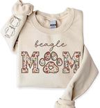 CHILLEVER Personalized Embroidered Dog Mom Sweatshirt, Dog Mama Crewneck, Gift for Mom, Pet Name On The Sleeve