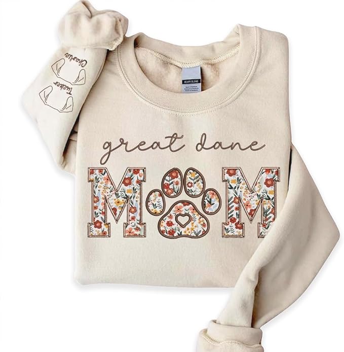 CHILLEVER Personalized Embroidered Dog Mom Sweatshirt, Dog Mama Crewneck, Gift for Mom, Pet Name On The Sleeve