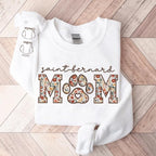 CHILLEVER Personalized Embroidered Dog Mom Sweatshirt, Dog Mama Crewneck, Gift for Mom, Pet Name On The Sleeve