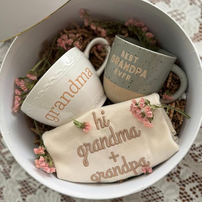 COUPLEHOODIES Personalized Baby Onesie Bodysuit – Custom Embroidery Gift for Pregnancy Reveal Baby Shower or First Grandchild