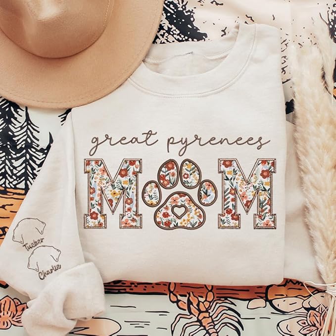 CHILLEVER Personalized Embroidered Dog Mom Sweatshirt, Dog Mama Crewneck, Gift for Mom, Pet Name On The Sleeve