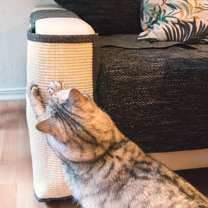 Navaris Cat Scratch Mat Sofa Protector - Natural Sisal Furniture Protector Scratching Pad for Cats - Scratch Carpet for Couch, Sofa, Chair