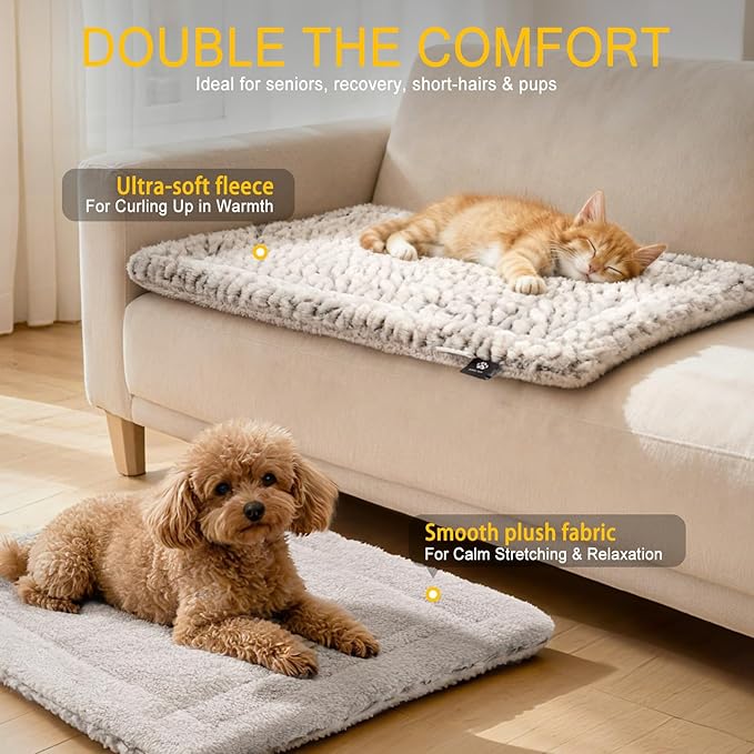 Self Heating Cat Pad Self Warming Cat Bed 22" x 17" Thermal Mat Extra Warm Pet Mat for Outdoor and Indoor Large Kittens Small Puppy Pets