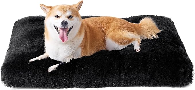 EHEYCIGA Fluffy Dog Crate Bed for Large Dogs, Plush Faux Fur Crate Pad, Calming Anti Anxiety Large Dog Bed, Washable Soft Warm Mat with Non-Slip Bottom, Black
