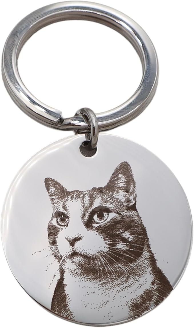 Personalized Pet Photo Engraved Keychain – Custom Dog or Cat Portrait Keepsake – Stainless Steel Pet Memorial Gift for Pet Lovers – Meaningful Remembrance or Holiday Stocking Stuffer