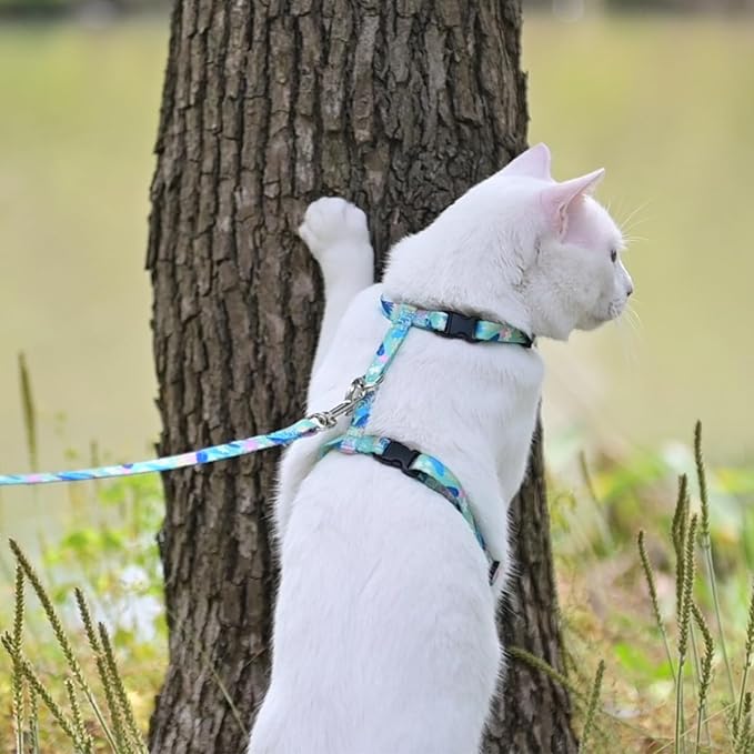 KOOLTAIL Cat Harness and Leash Set, Escape Proof Adjustable Kitten Harness for Walking Travel, Safe & Easy Control Outdoor, Lightweight Soft Pet Harness for Small Medium Large Cats, Leaf Green