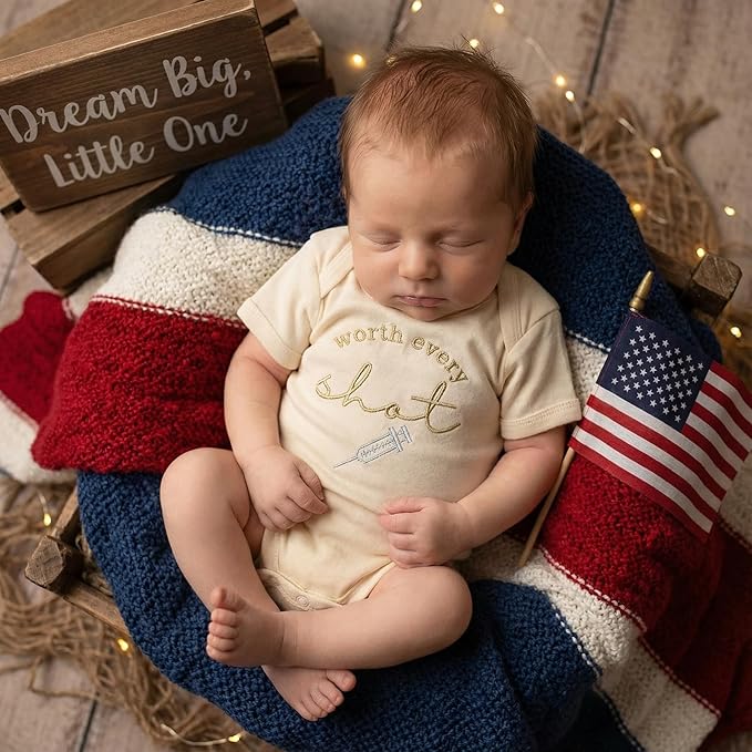 COUPLEHOODIES Personalized Baby Onesie Bodysuit – Custom Embroidery Gift for Pregnancy Reveal Baby Shower or First Grandchild