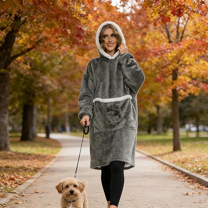 Wearable Blanket Hoodie with Giant Pocket, Soft Warm Sherpa Fleece Oversized Blanket Sweatshirt Gifts for Women Men
