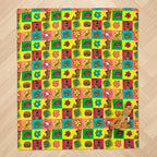 Scooby-Doo Pet Throw & Pet Toy Pillow Set - 40in x 50in Super Soft Cozy Throw Blanket for Dogs & Cats - Couch/Bed/Car, (Officially Licensed Product) by Franco Pet