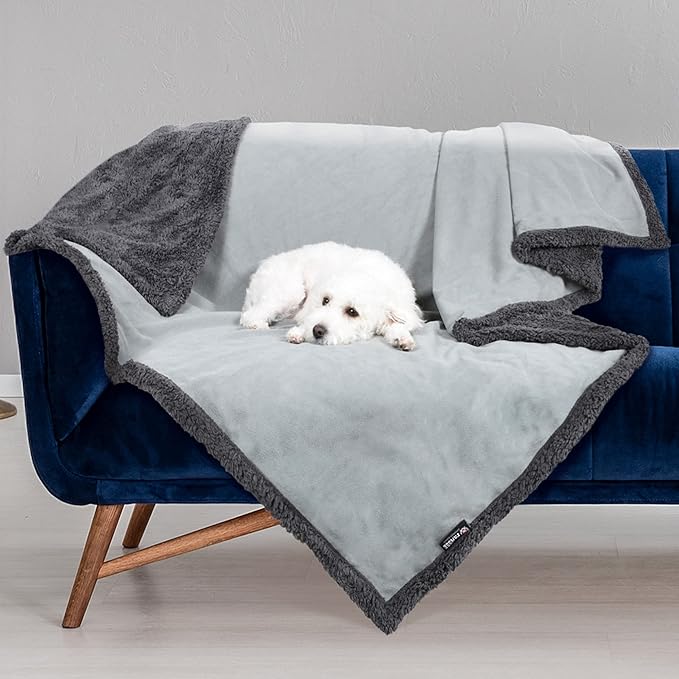 Kritter Planet Waterproof Dog Blanket, Reversible Water Proof Pet Blanket for Couch, Bed & Car, Washable Couch Covers for Medium Dogs - Protects Furniture from Fur, Dirt, and Accidents
