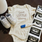 COUPLEHOODIES Personalized Baby Onesie Bodysuit – Custom Embroidery Gift for Pregnancy Reveal Baby Shower or First Grandchild
