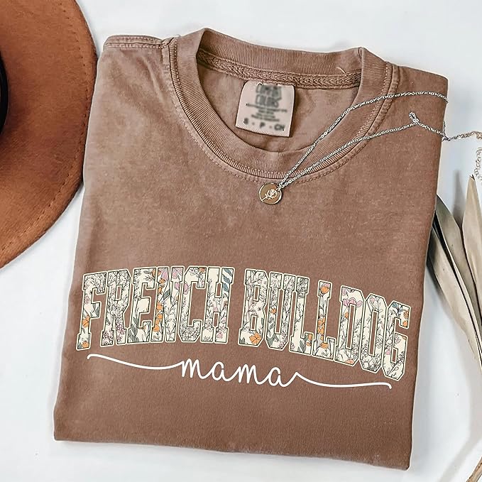 Personalized Dog Mom Sweatshirt, Dog Lover Crewneck, Gift Idea for Pet Owner, Cozy Outfit for Women, Mom Gift