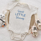 COUPLEHOODIES Personalized Baby Onesie Bodysuit – Custom Embroidery Gift for Pregnancy Reveal Baby Shower or First Grandchild