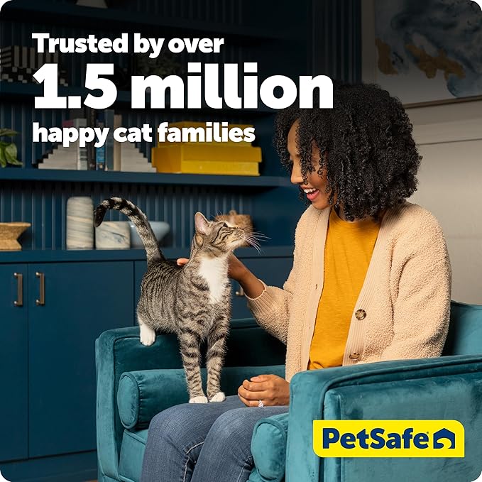 PetSafe ScoopFree Crystal Classic Self-Cleaning Litter Box System Automatic Cat Litter Box - Advanced Odor Control Includes Disposable Crystal Litter Tray Up to 30 Days of Hands-Free Cleaning